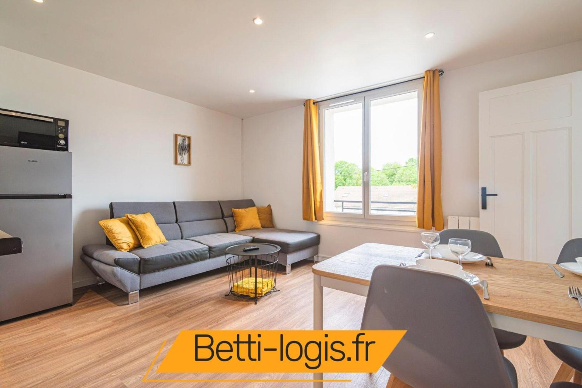 "Le Chaleureux" Appartement Pour 4 Personnes Isles-sur-Suippe Luaran gambar